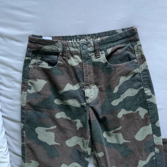 American Eagle Corduroy “Mom Jeans” - Picture 4 of 4